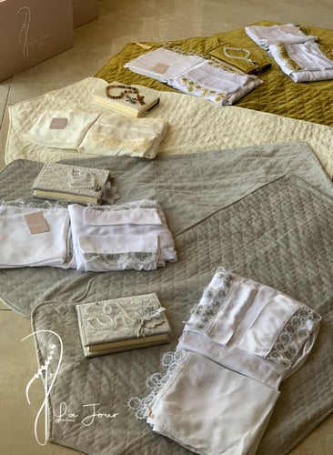 مجموعة 5أطقم شراشف لف أويا قطن ستان