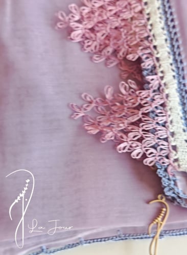 طرح بنفسجي بوال مزينة بأويا مميز من لاجور