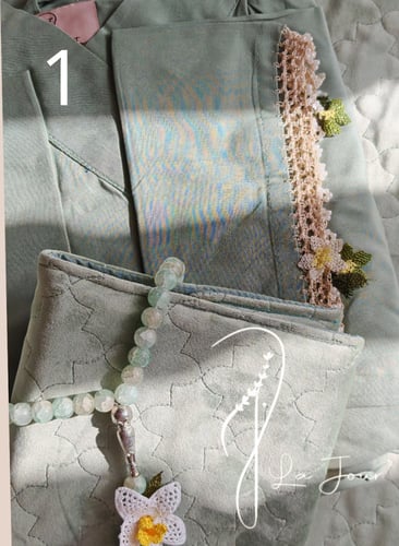 شرشف صلاة لف أخضر فاتح بالورد الاويا.