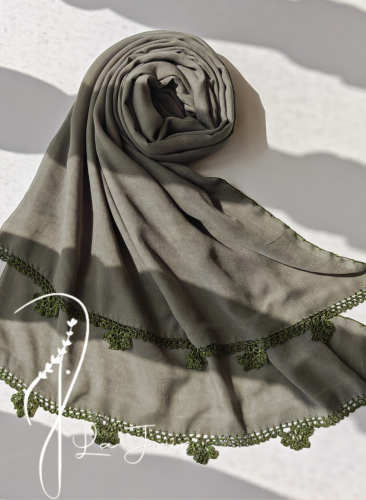 طرحة بوال خضراء مزينة بالكروشيه اليدوي الفاخر