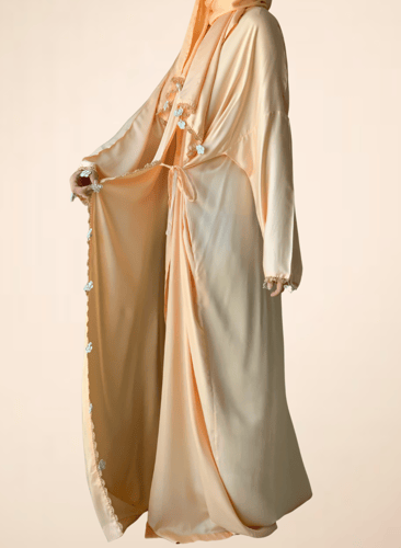 شرشف صلاة لف خربزي مزين بالكروشيه البيج و الاوف وا...