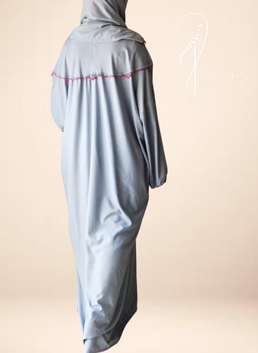 شرشف صلاة سحاب سماوي على رمادي على مزين بالكروشي ي...