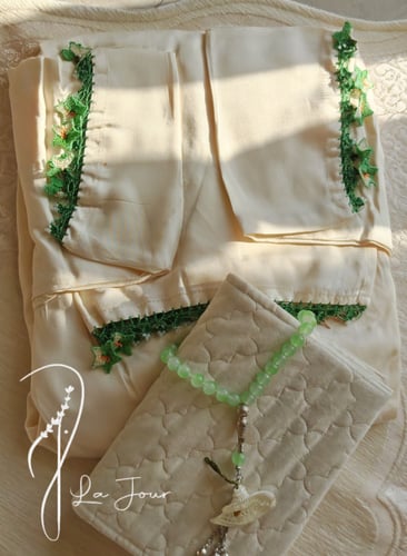 شرشف صلاة لف قطن سكري كروشيه بالورد الاويا تركي ال...