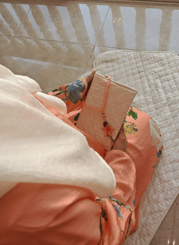 شرشف صلاة لاجور برتقالي بنقشة زهور فنية ولمسة أنثو...