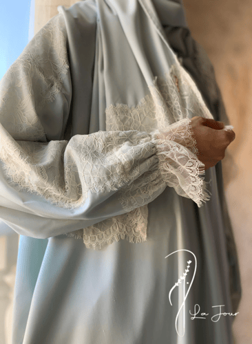 شرشف مرد اخضر باستيل دانتيل طرحة مثبتة.