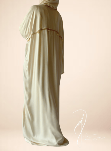 شرشف صلاة سحاب بيج كروشيه يدوي و الطرحة منفصلة .