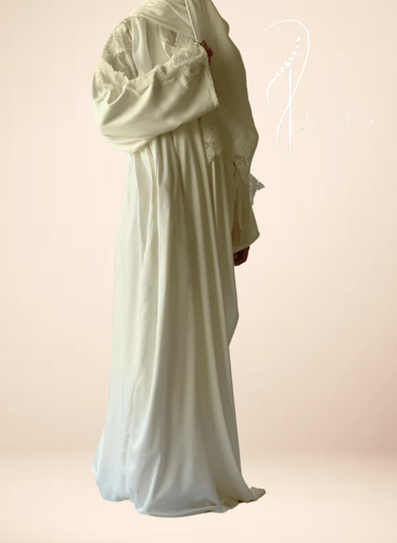 شرشف صلاة جبير فاخر اوف وايت طرحة منفصلة