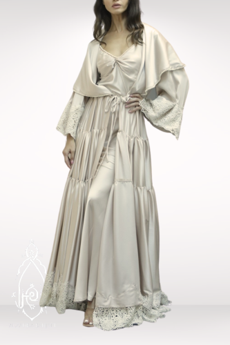 قميص نوم وروب بيج حرير و جبير فاخر بيج