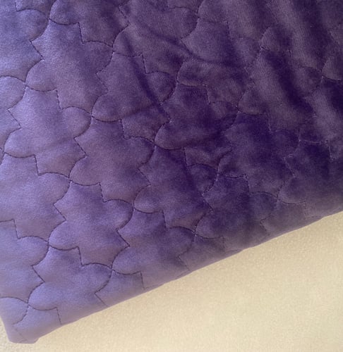 سجاجيد بعدة الوان قطيفة