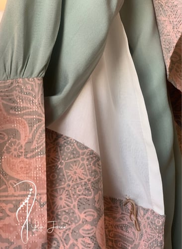 شرشف صلاة باتيك سستة تفني باستيل طرحة منفصلة