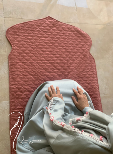 شرشف صلاة سحاب ازرق قطن ستان كروشيه يدوي