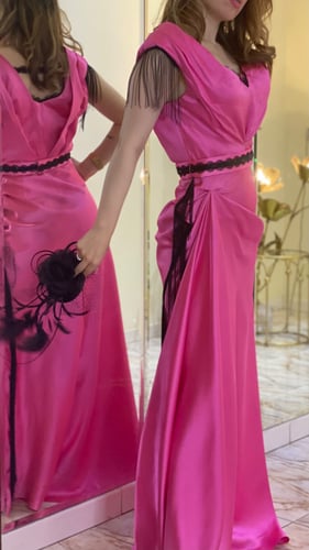 فستان تفتا حرير فوشي واسود