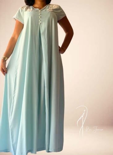 قميص نوم وروب تفني