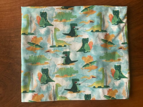 طوق شال متعدد الاستخدامات