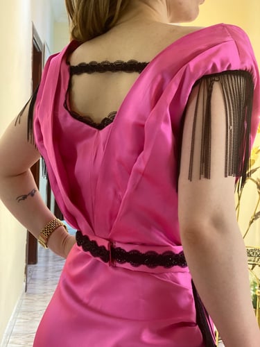 فستان تفتا حرير فوشي واسود