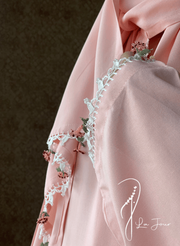 شرشف صلاة لف وردي على خربزي بالكروشيه و الورد الاو...