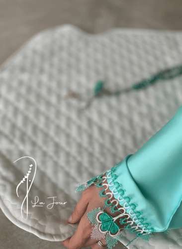 شرشف صلاة لف تفني أويا تفني و أبيض