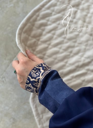 2235030 شرشف صلاة باتيك ازرق غامق سستة