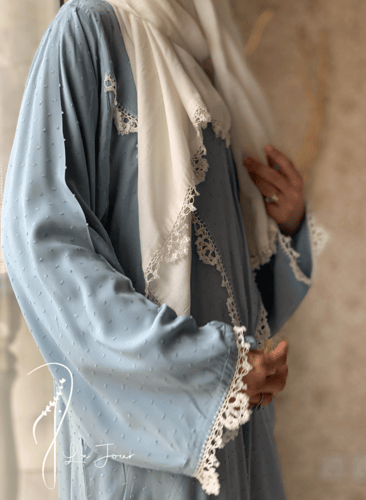 شرشف صلاة سحاب ازرق كروشيه يدوي