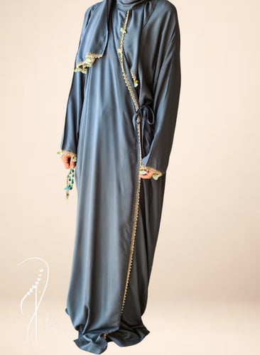 شرشف صلاة لف زيتي على رمادي بالكروشيه و ورد اويا خ...