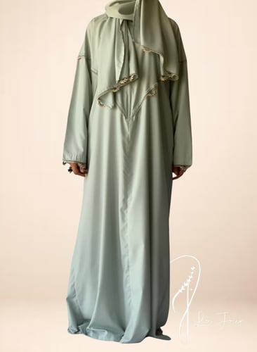 شرشف صلاة سحاب تفني مزين بالكروشي يدوي و الطرحة من...