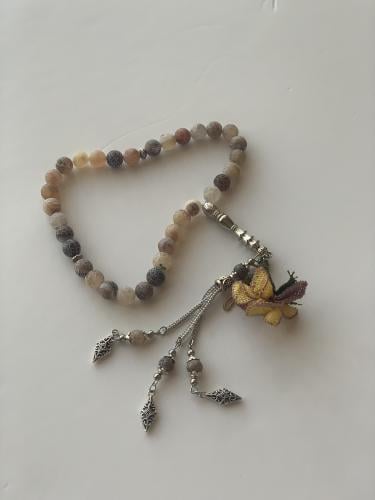 33 Agate Tasbih, Brazilian blue turquoise, decorated with a flower orya crochet