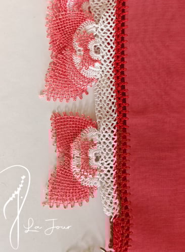 طرح بوال مزينة بأويا يدوي فاخر