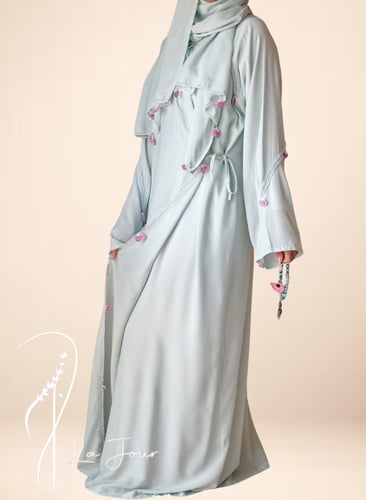 شرشف صلاة لف قطن بارد أخضر باستال مزين بكروشيه بنك...