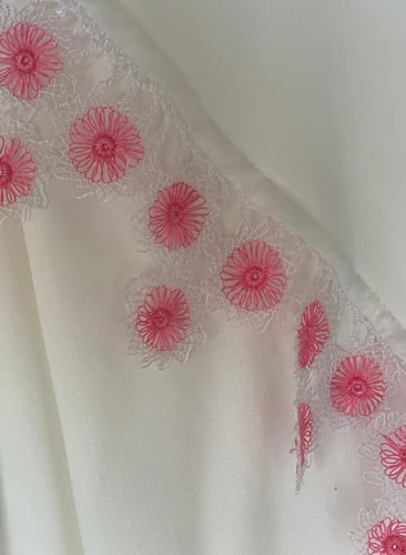 شرشف صلاة سستة أبيض مع أويا فوشي