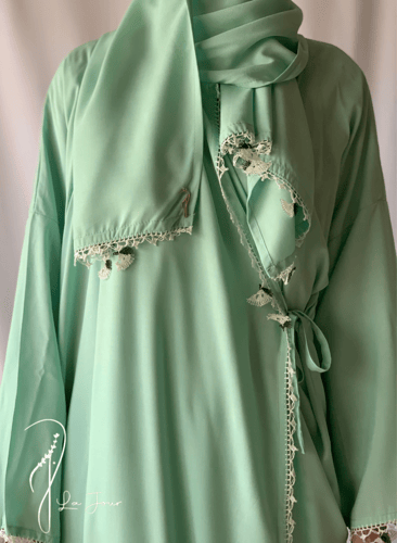 شرشف صلاة لف تفني بالكروشبه و الورد الاويا الفاخر...