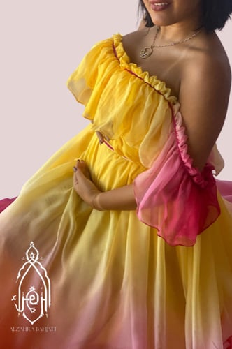 فستان حرير شيفون مدرج