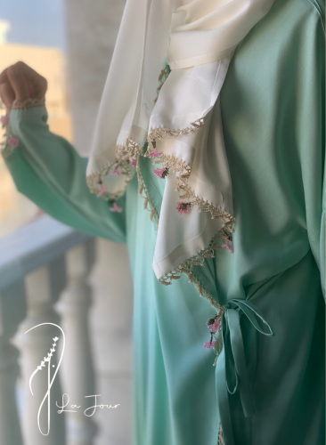 شرشف صلاة لف تفني بالكروشبه و الورد الاويا الفاخر...