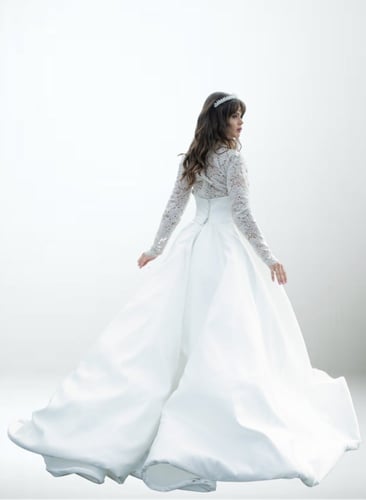 فستان عروسة شك وجبير تطريز