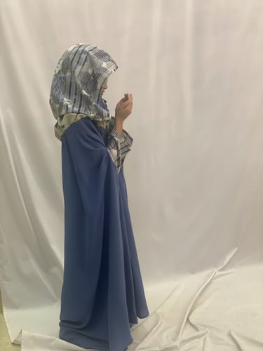 شرشف صلاة ازرق