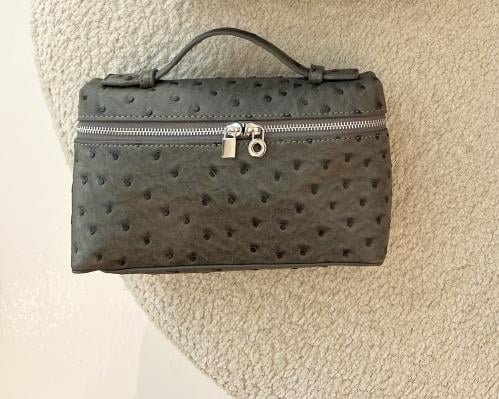 Hand and cross bag
