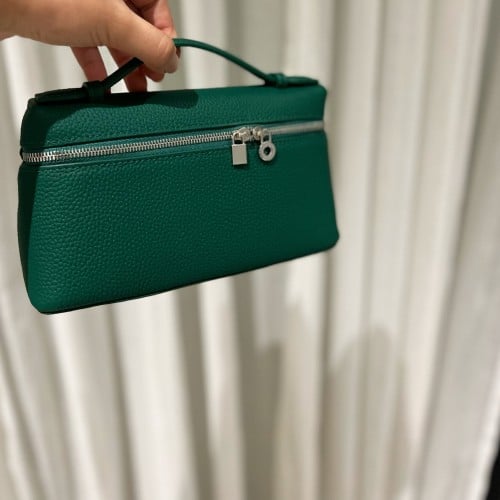 Hand and cross bag