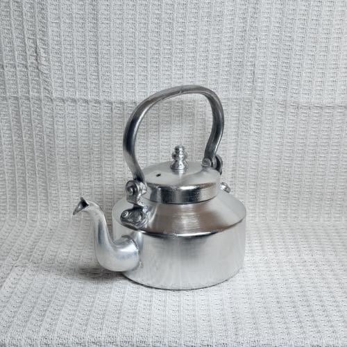 ابريق شبيه البرتغالي يد صب ختمين