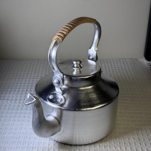 ابريق ابو تاج الاصلي ختمين معدل مقاس 11