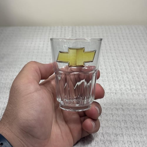 استكانة شاي شفروليه شفاف