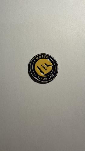 ملصق معدن النصر