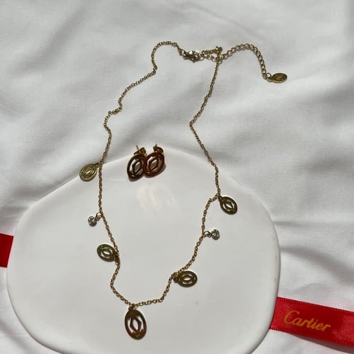 طقم كارتيه ذهبي