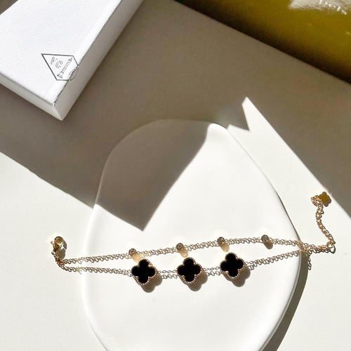 أسواره ذهبي اسود