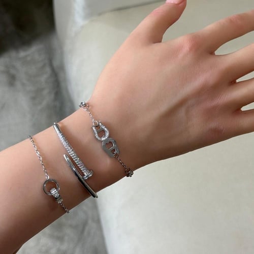 تنسيق ثلاث أساور فضي