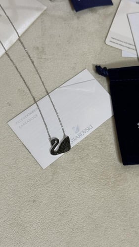 سلسال سواروفسكي