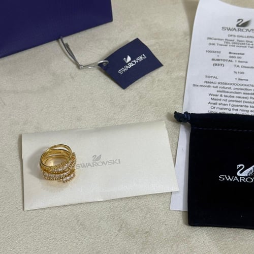 خاتم سواروفسكي ذهبي