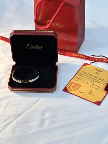 أسواره كارتير ذهبي