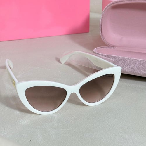 نظاره ميو ميو