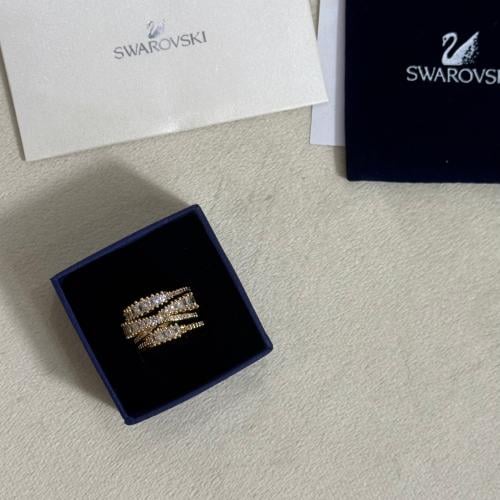 خاتم سواروفسكي ذهبي