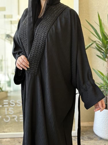 عباية كتف مقلم واسعه كم ربطة