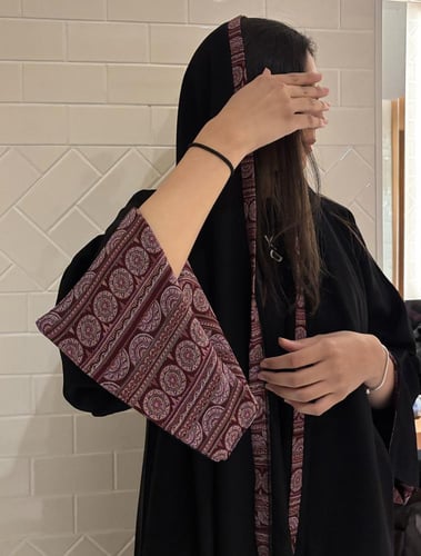 عبايه نور
